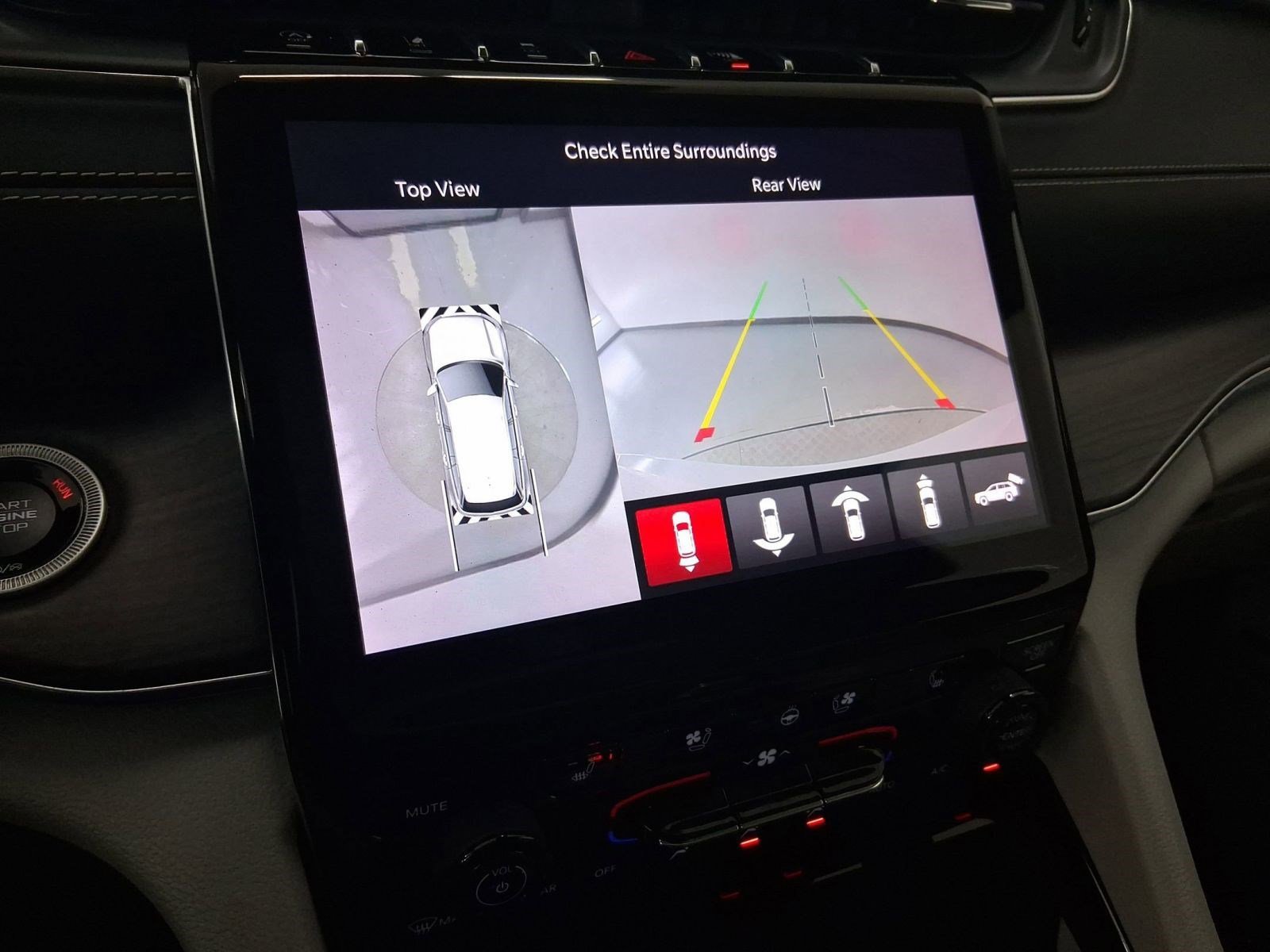 2023 Jeep Grand Cherokee Overland - Photo 27