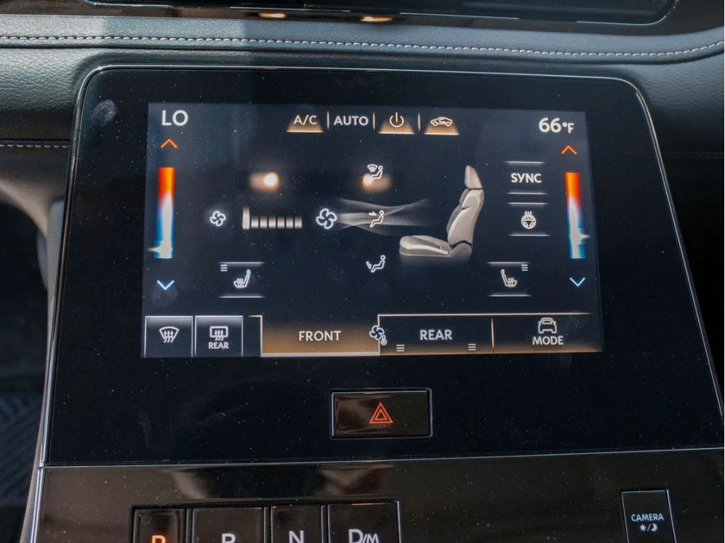 Used 2025 Anthracite Gray INFINITI PURE image 18
