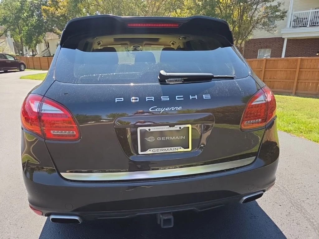 Used 2014 Black Porsche Base image 4
