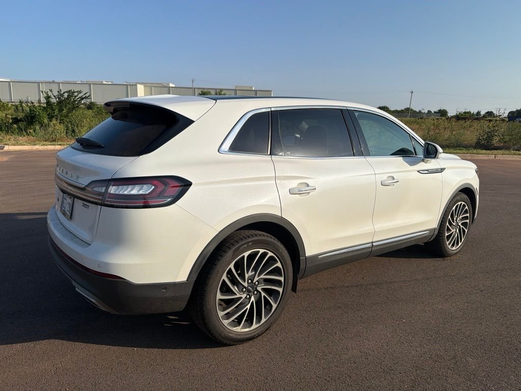Used 2020 Pristine White Lincoln Reserve image 5