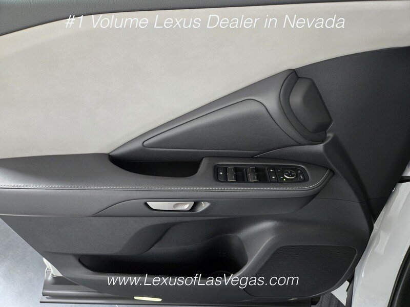 New 2026 Wind Chill Pearl Lexus PREMIUM AWD image 16