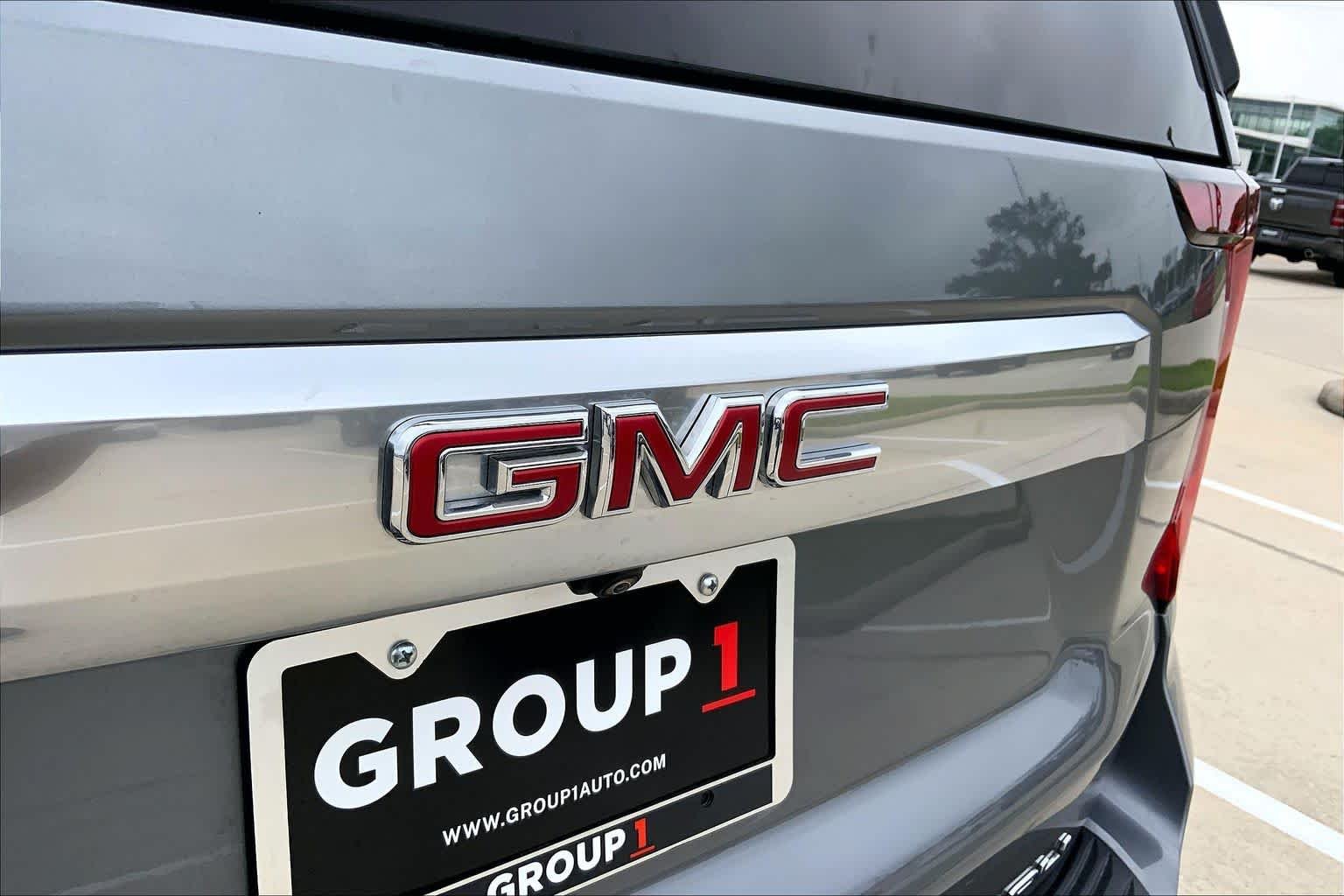 Used 2021 Satin Steel Metallic GMC Denali image 31