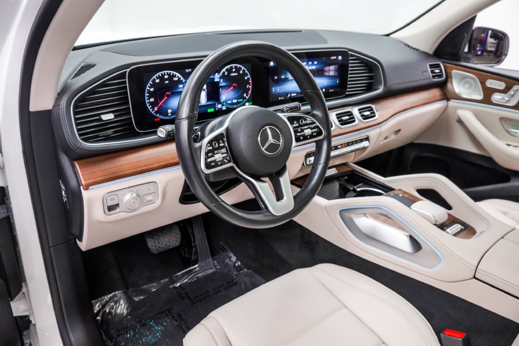 Used 2023 White Mercedes-Benz GLS 450 image 22