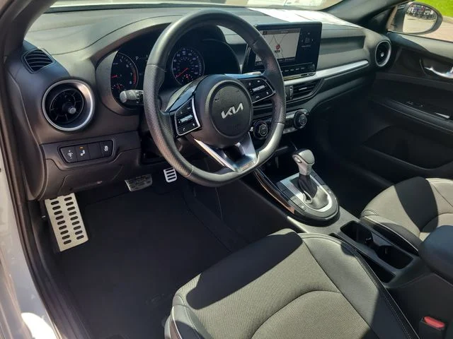 Used 2024  Kia GT-Line image 18
