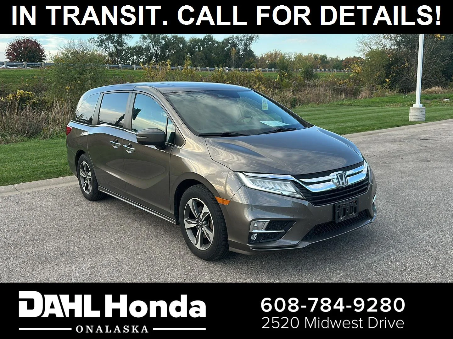 Used 2018 Pacific Pewter Metallic Honda Touring image 1
