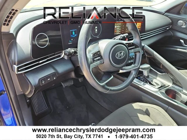 Used 2023 Blue Hyundai SEL image 20