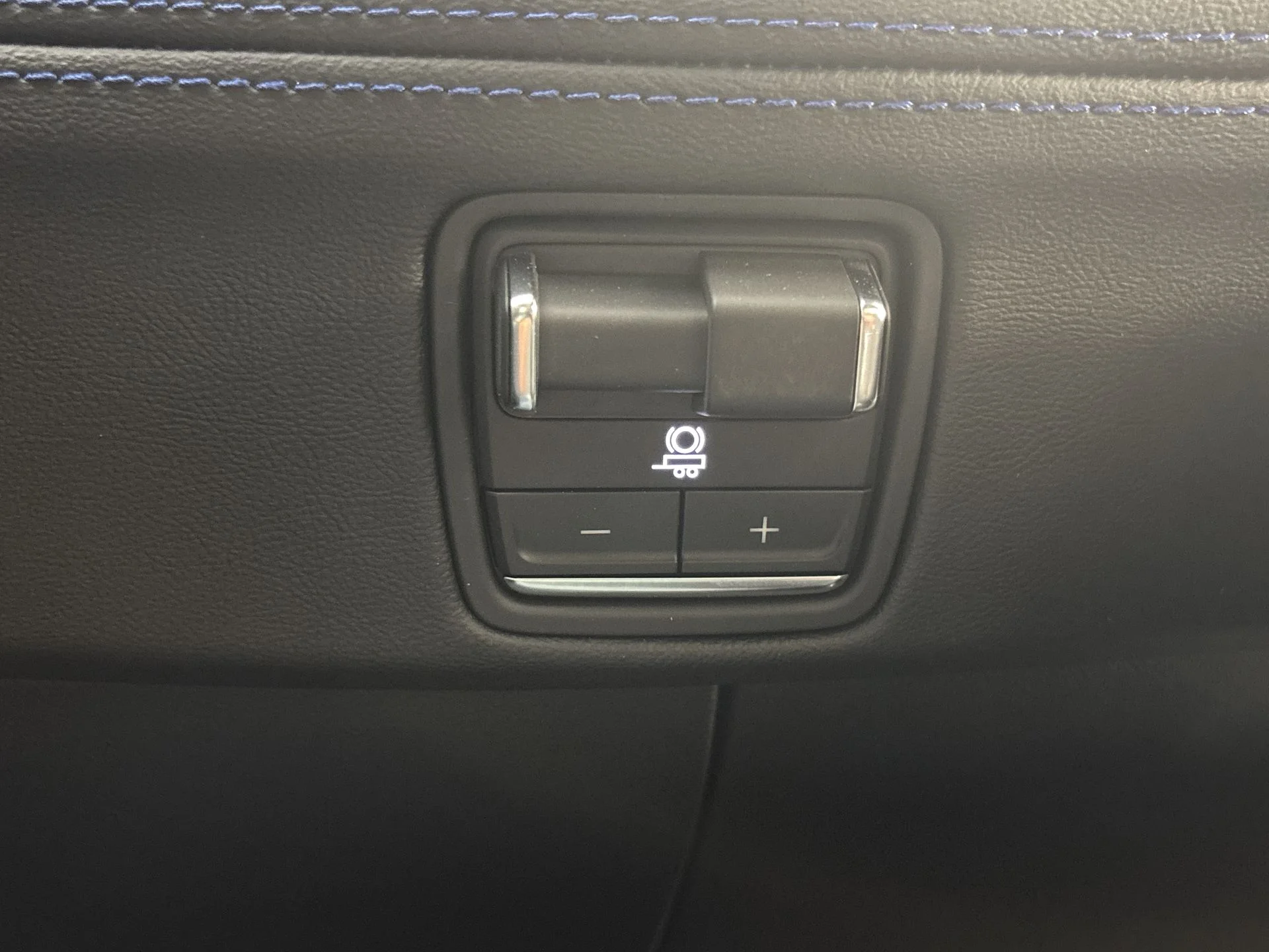 2025 Cadillac Escalade IQ Luxury 1 - Photo 63