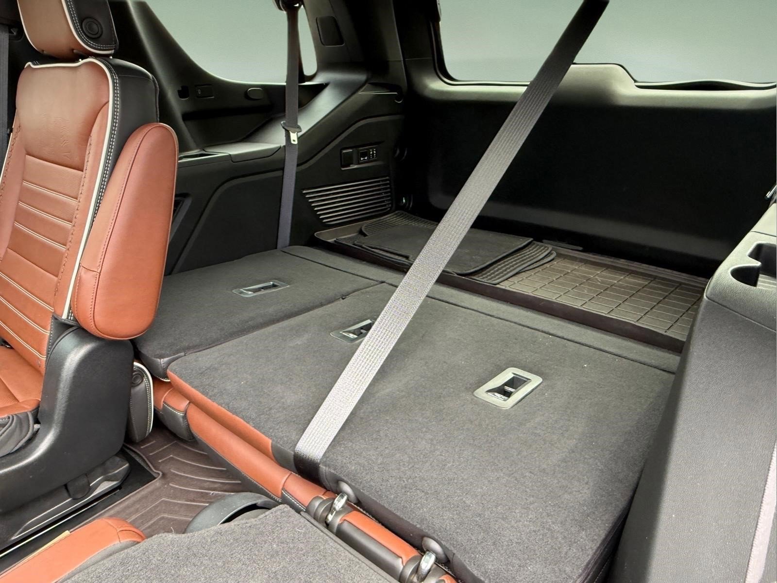 Used 2023 Onyx Black GMC Denali Ultimate image 14