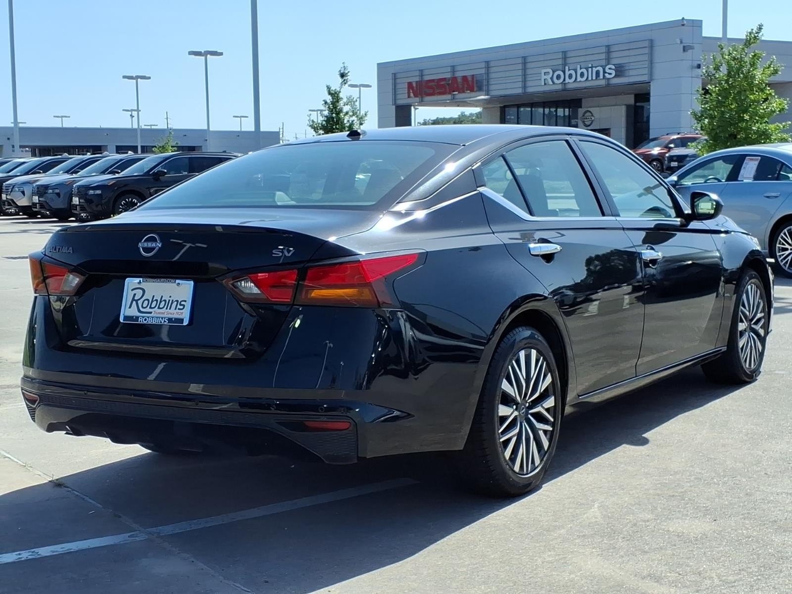 2024 Nissan Altima 2.5 SV Black at Robbins Nissan