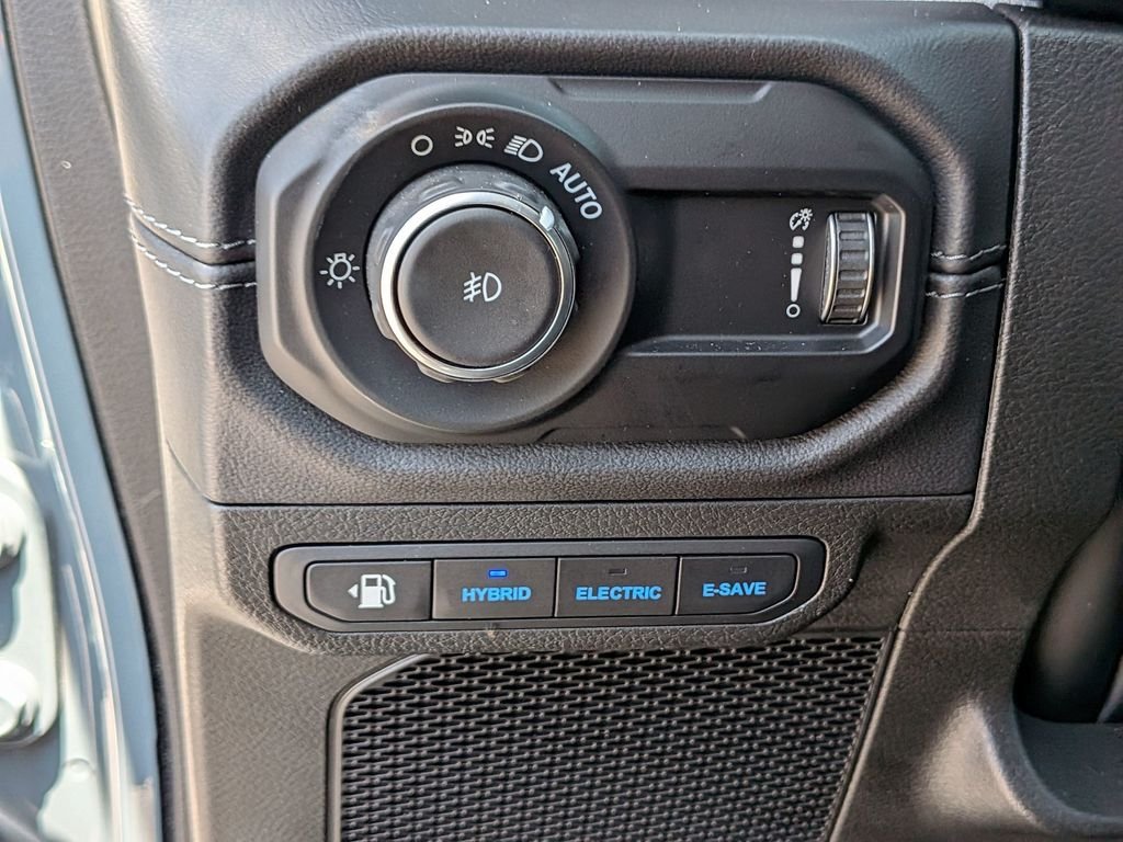 Used 2024 Gray Jeep Sahara 4xe image 16
