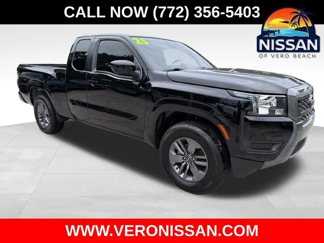 2025 Nissan Frontier SV