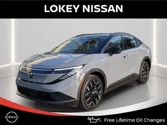 2026 Nissan Leaf Platinum+'s photo