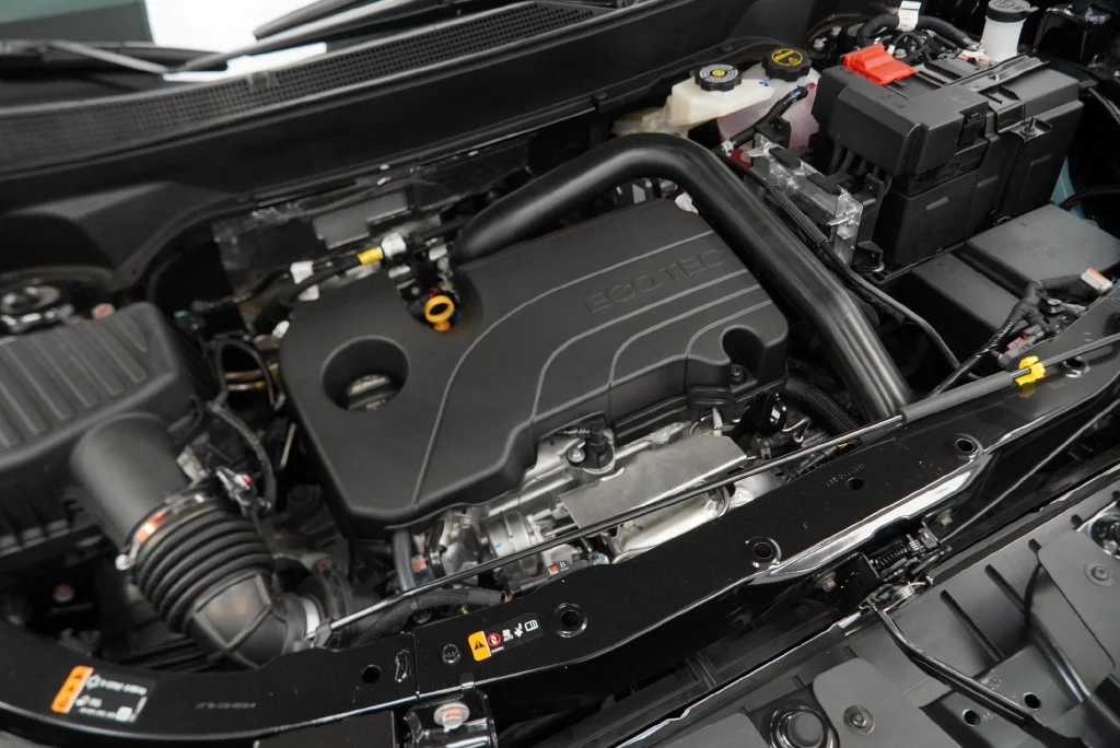 New 2027 Mosaic Black Metallic Chevrolet LT image 40