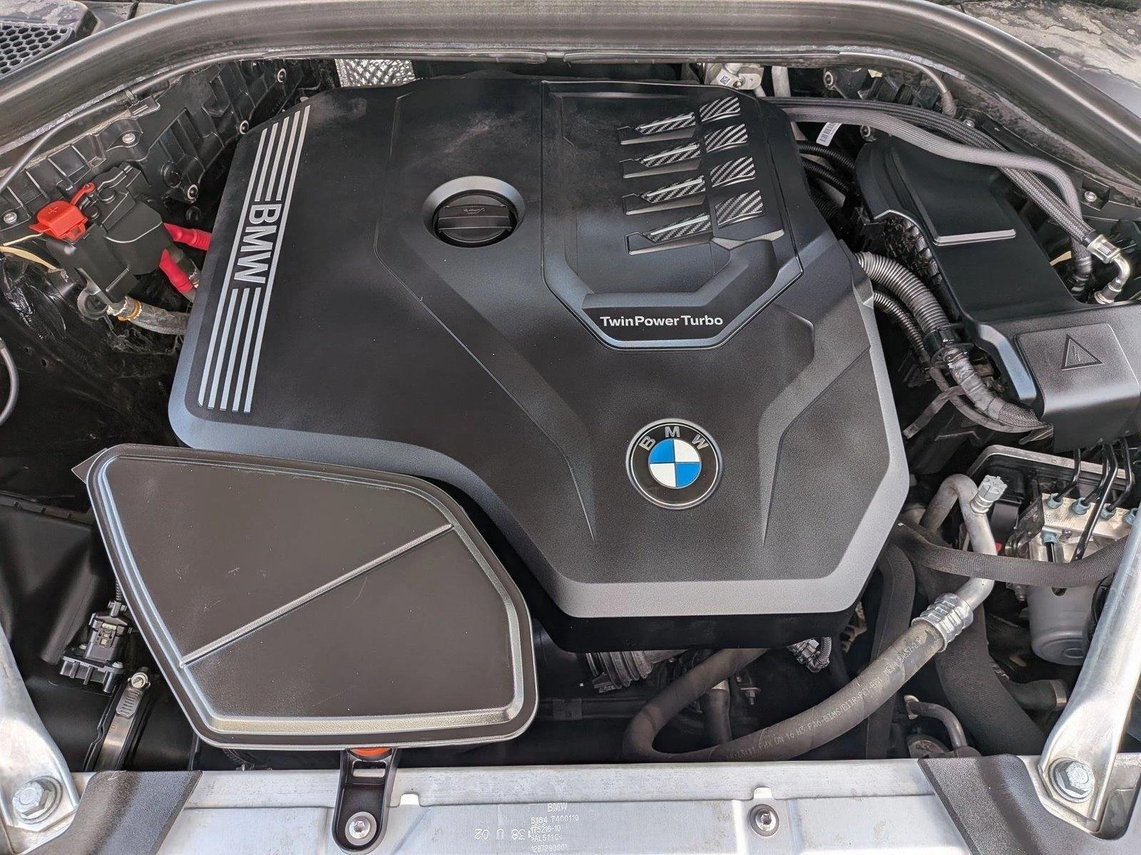 Used 2021 Black Sapphire Metallic BMW xDrive30i image 23