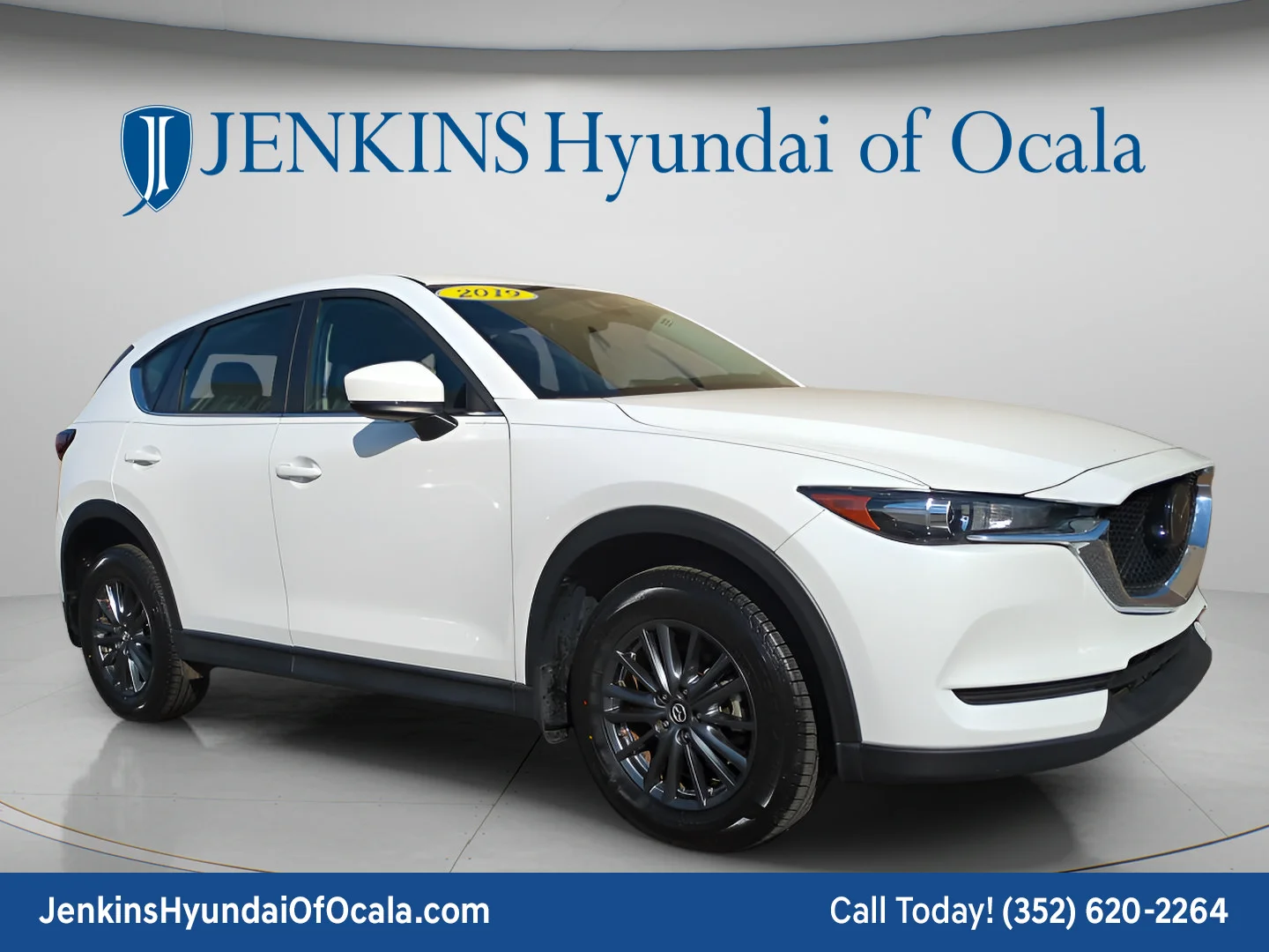 Used 2019 Snowflake White Pearl Mica Mazda Sport image 9