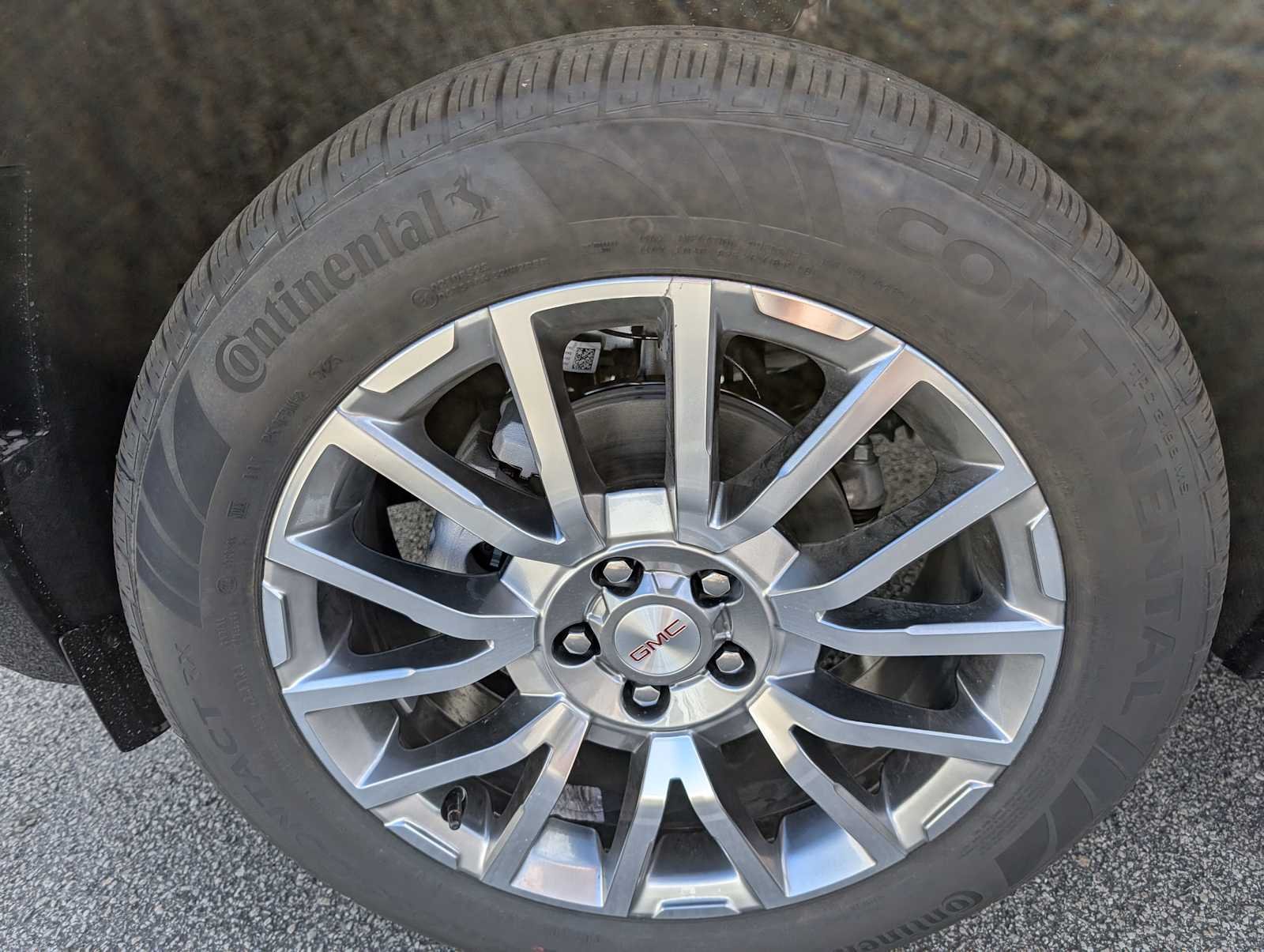 2026 Gmc Terrain Denali photo 3