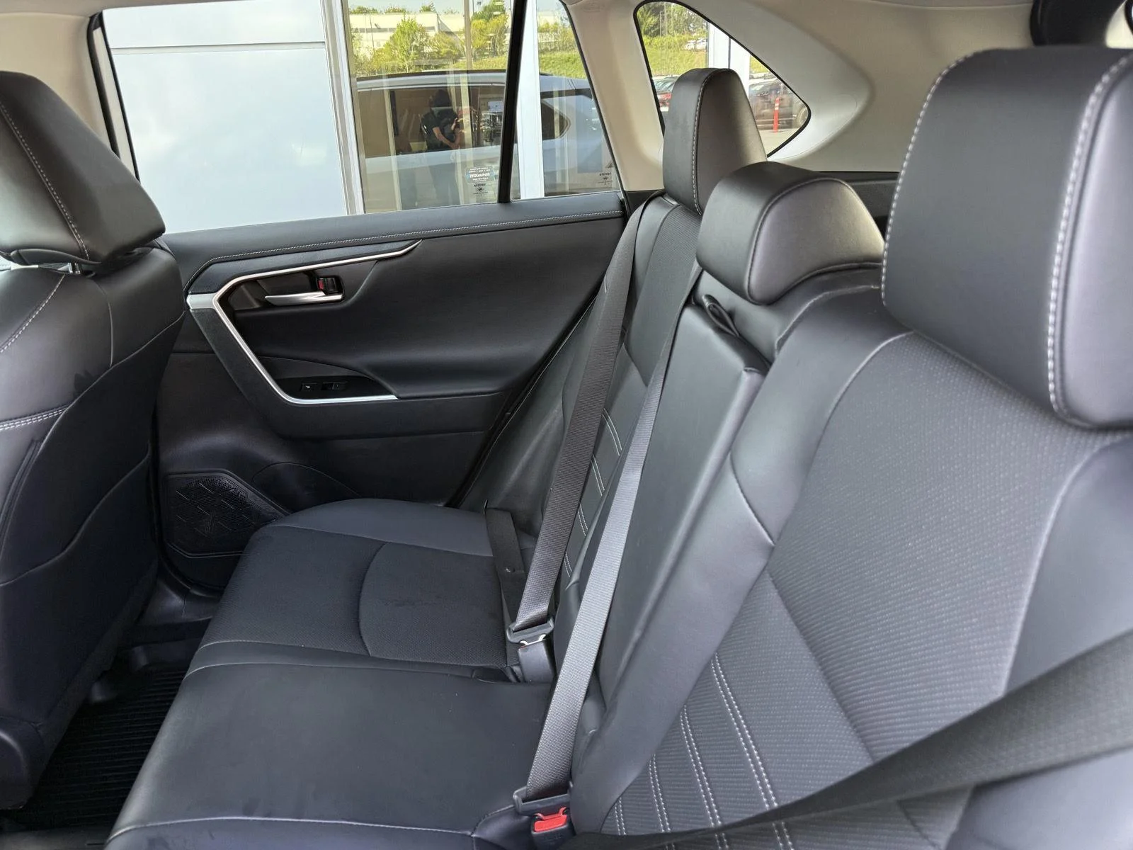 Used 2023 Wind Chill Pearl Toyota Limited image 16