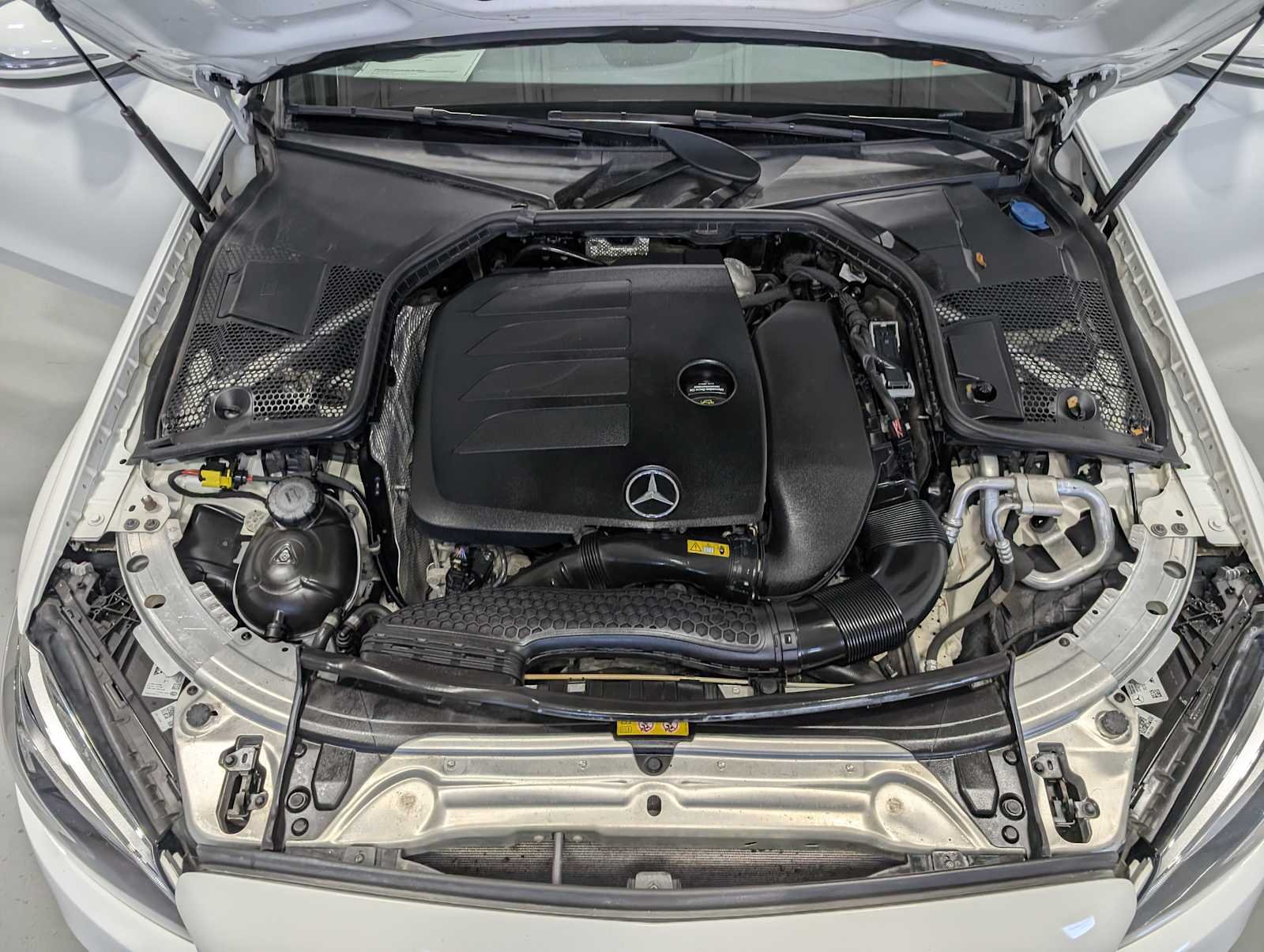 Used 2019 Polar White Mercedes-Benz C 300 image 14