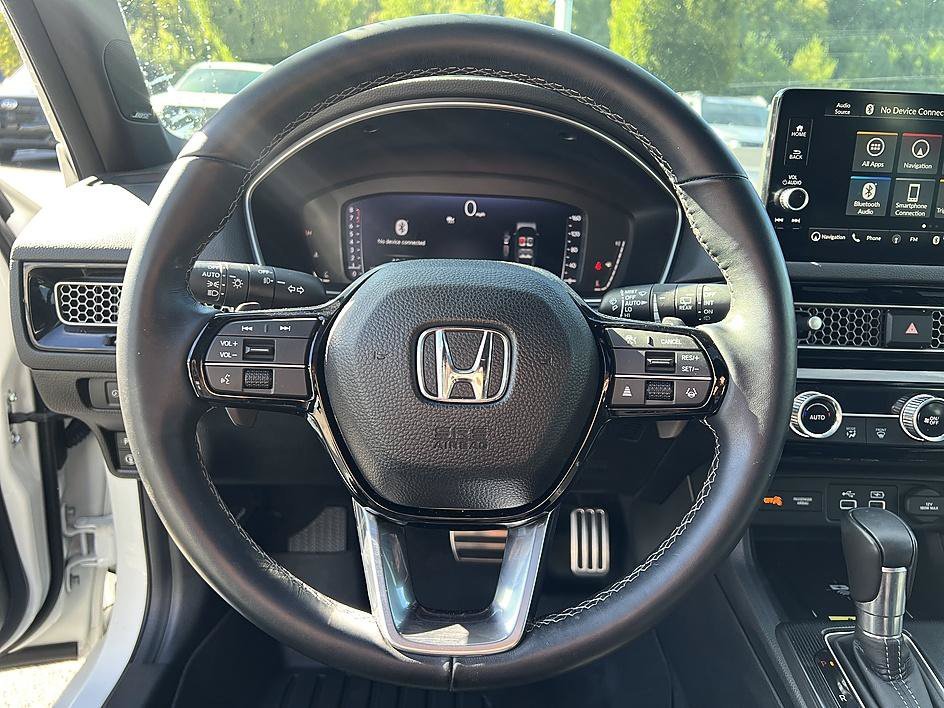 Used 2022 Platinum White Pearl Honda Sport Touring image 13
