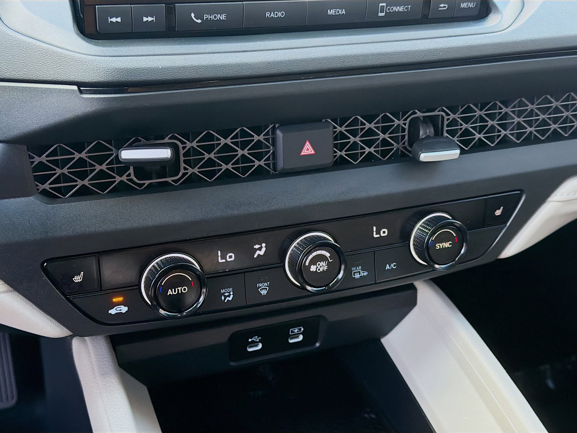 2023 Honda Accord EX - Photo 14