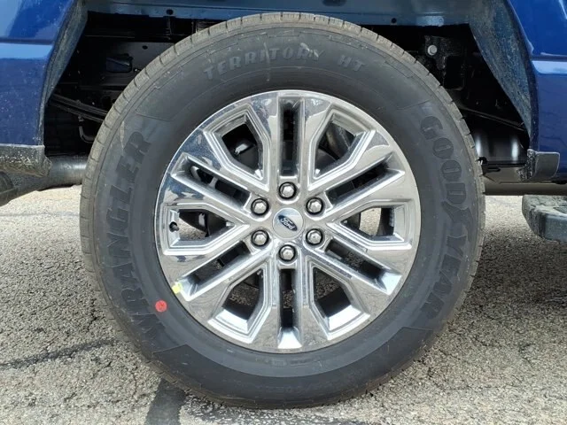 New 2026 Argon Blue Metallic Ford Lariat image 29