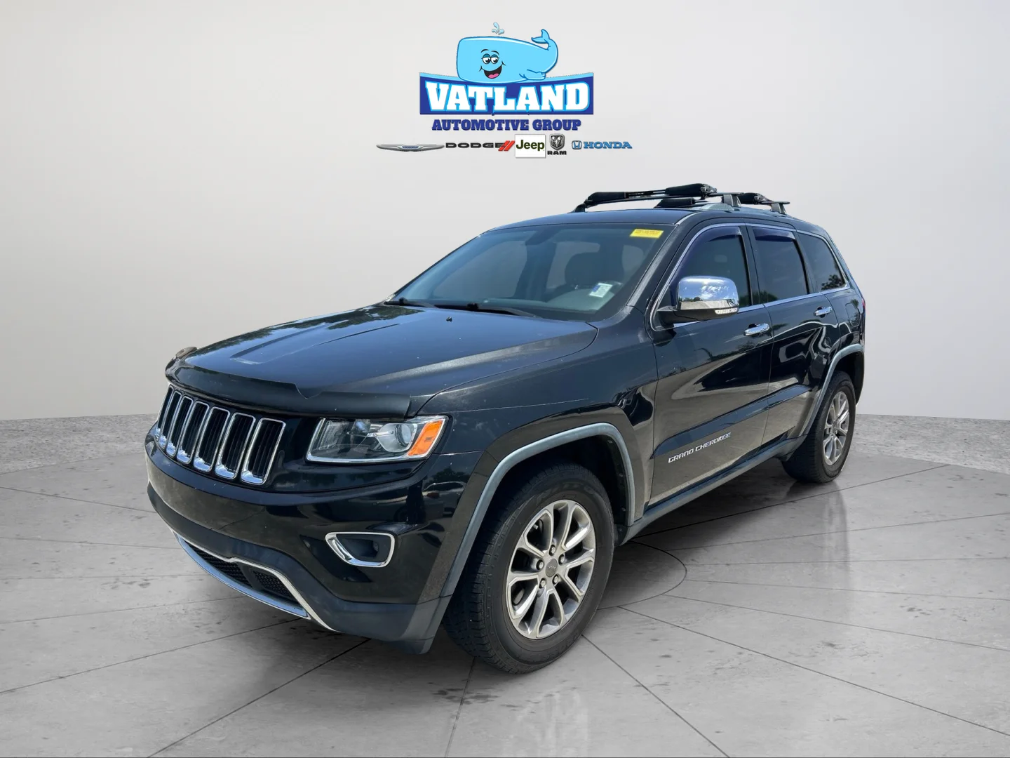 Used 2015 Brilliant Black Crystal Pearlcoat Jeep Limited image 20