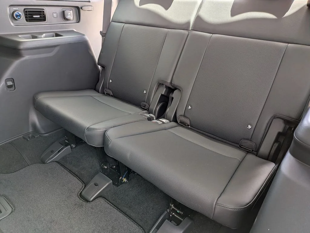 Used 2026 Gray Hyundai Limited image 25