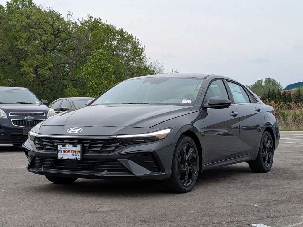New 2026 Gray Hyundai SEL Sport image 3