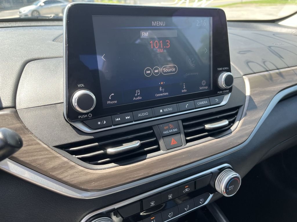 Used 2024 Gray Nissan 2.5 SV image 16