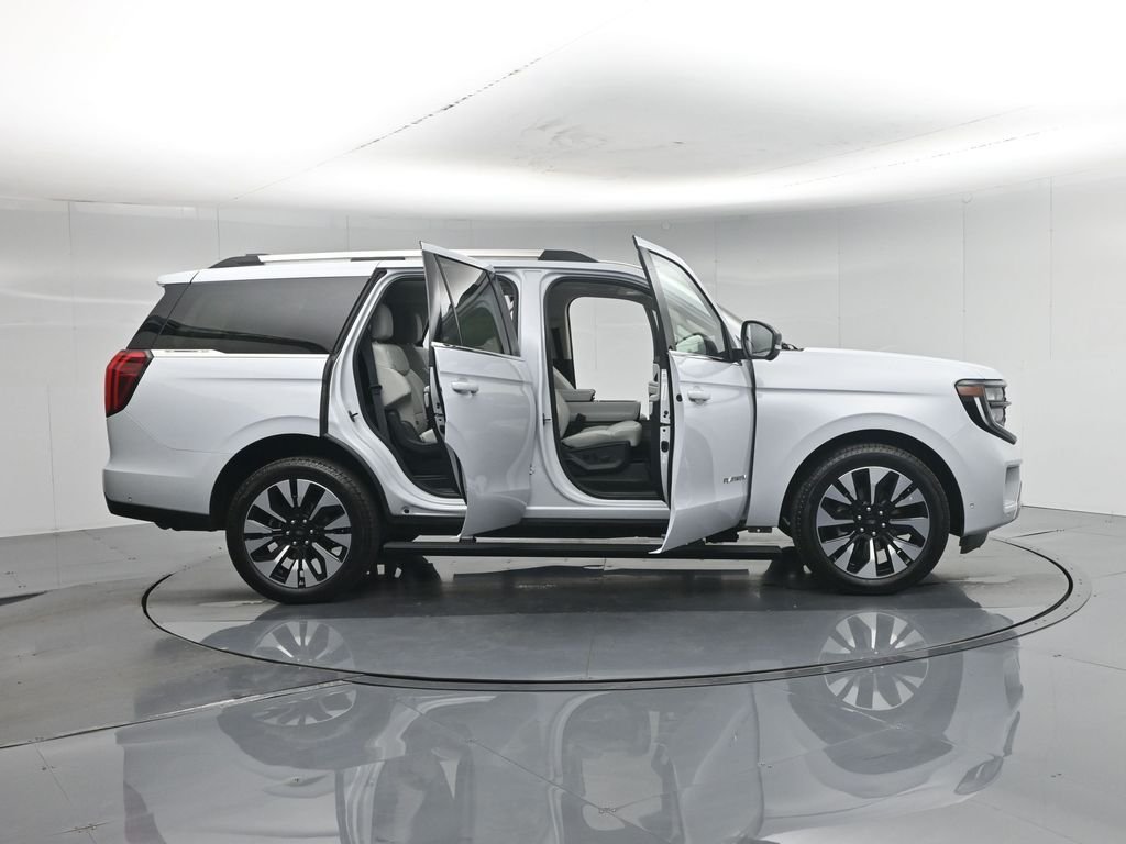 Used 2025 Silver Ford Platinum image 5