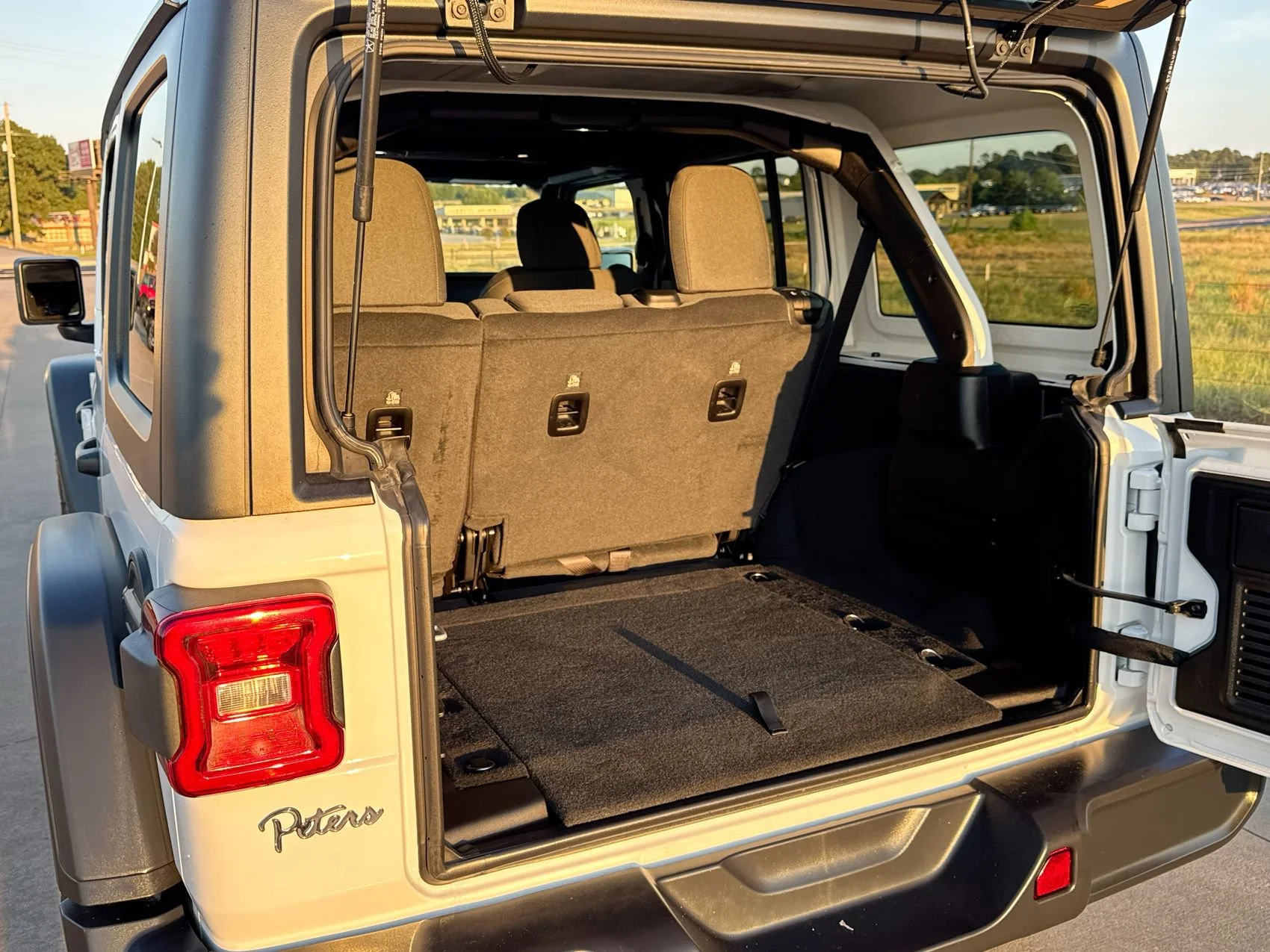Used 2026 Bright White Clearcoat Jeep Rubicon image 21