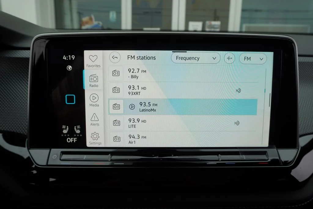 New 2026 Gray Volkswagen 2.0T SEL Premium R-Line image 15