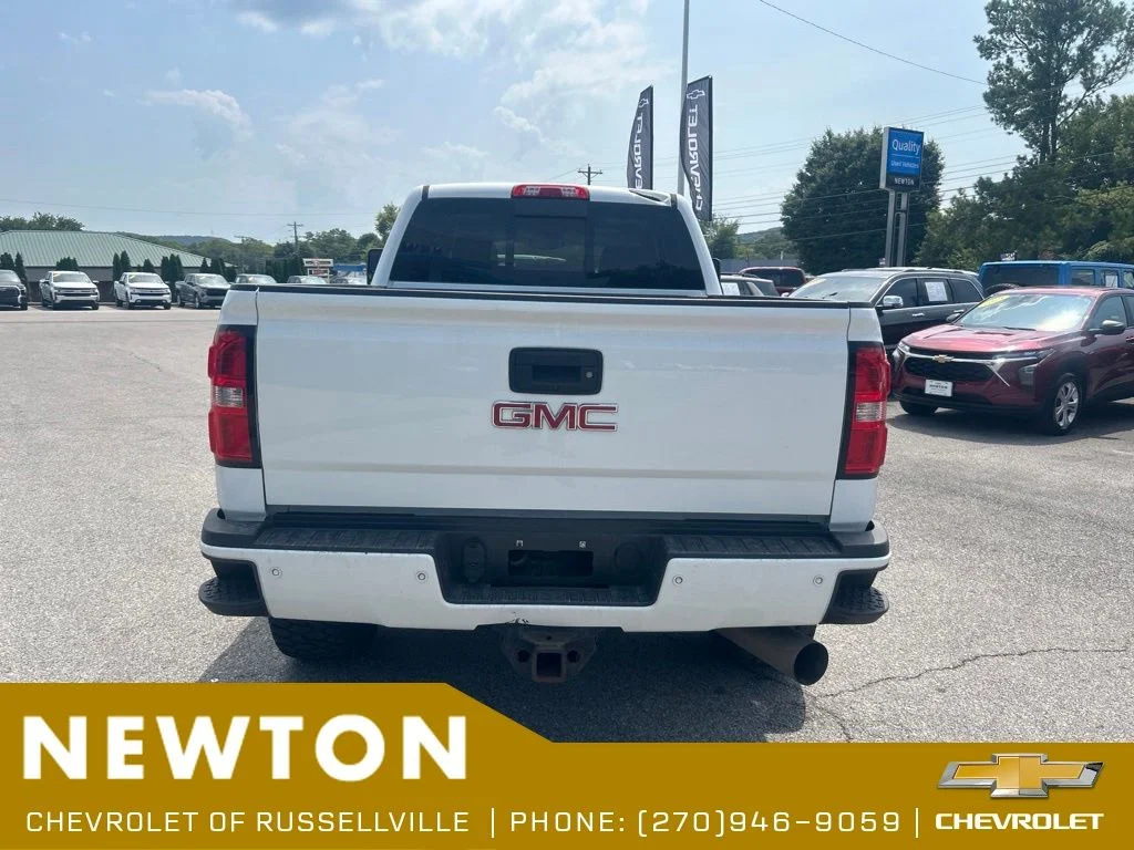 Used 2019 Summit White GMC Denali image 13