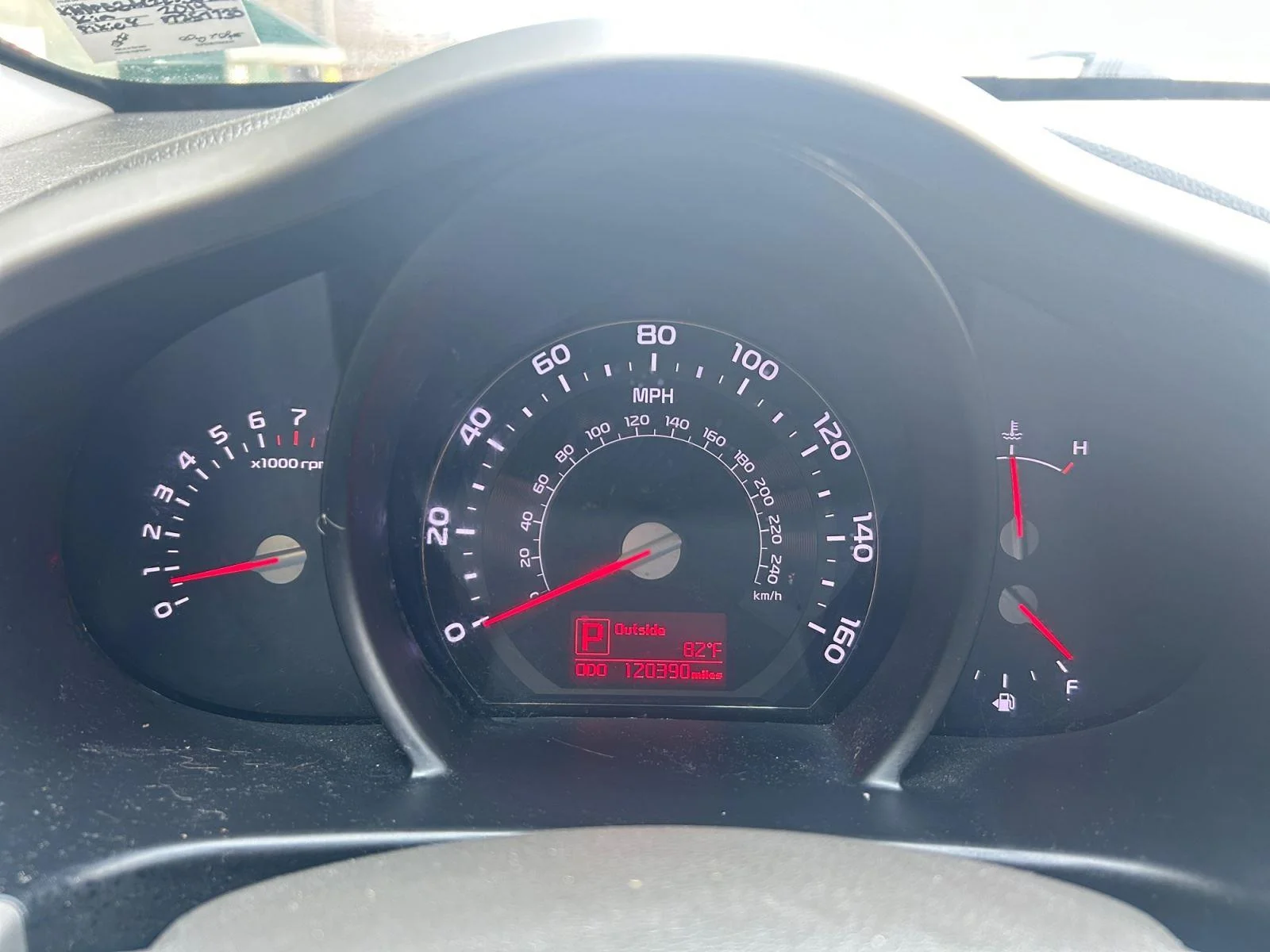 Used 2014 Clear White Kia LX image 17