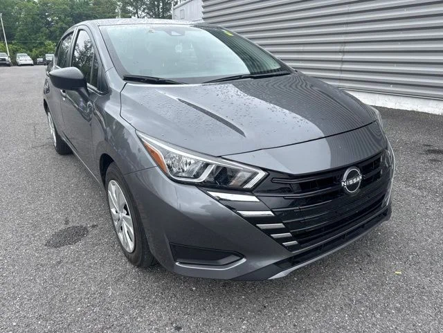 Used 2024 Nissan Versa Sedan S with VIN 3N1CN8DV2RL863498 for sale in Fort Payne, AL