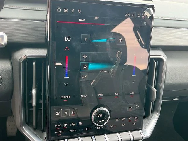 2026 GMC Acadia AT4 - Photo 11