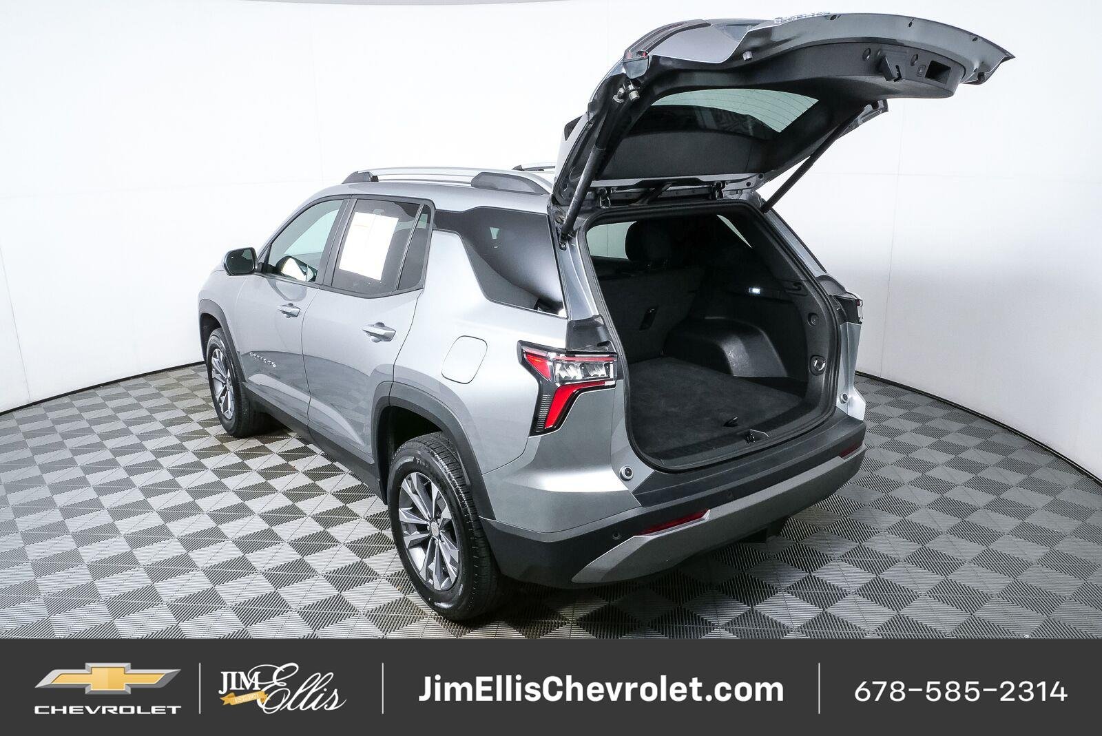 Certified Used 2025 Sterling Gray Metallic Chevrolet LT image 29
