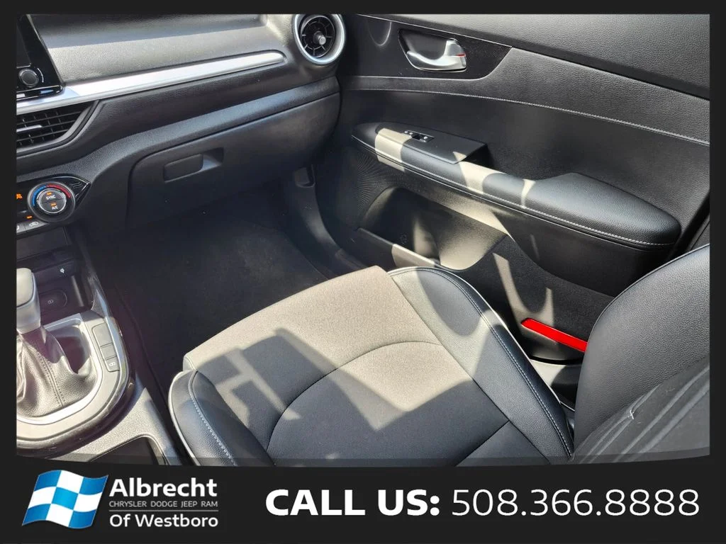 Used 2023 Black Kia GT-Line image 15