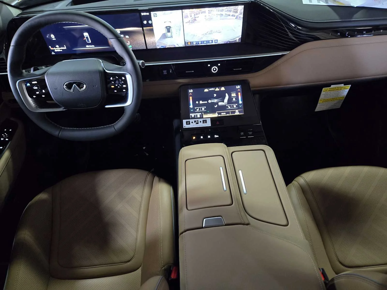 New 2026 BLACK OBSIDIAN INFINITI Luxe 2WD image 17