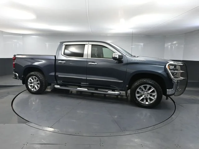 Used 2020 Gray Chevrolet LTZ image 4