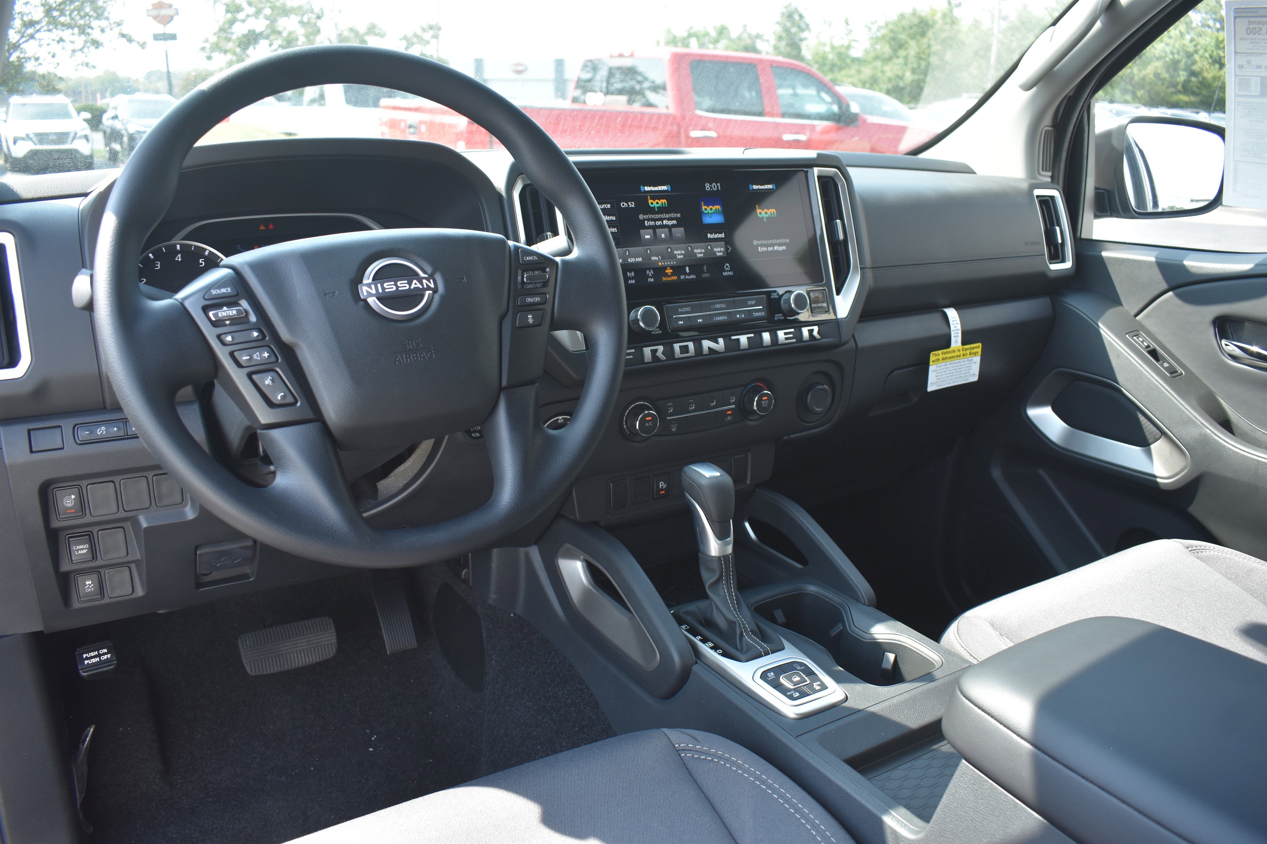 2026 Nissan Frontier SV - Photo 16