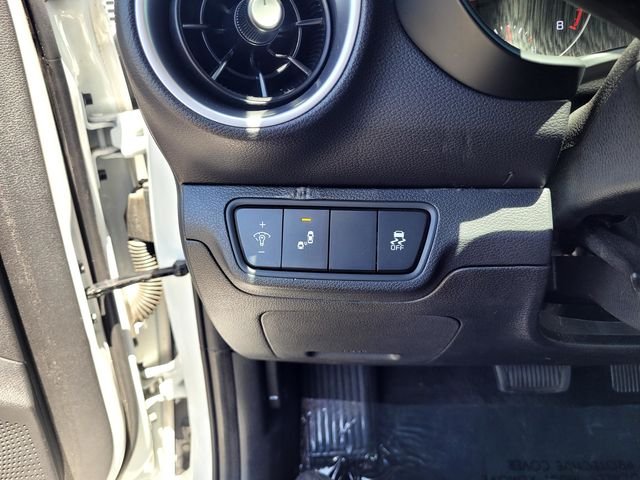Used 2023 White Kia LXS image 14