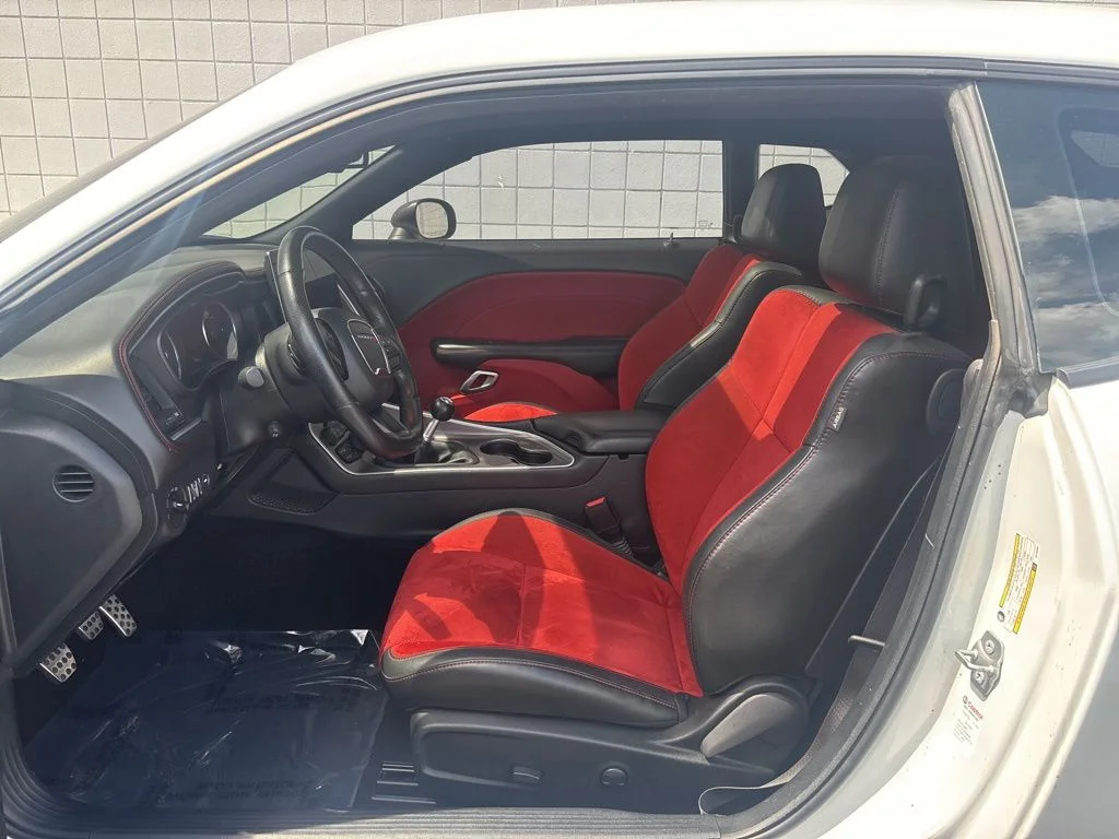 Used 2022 White Dodge R/T image 4