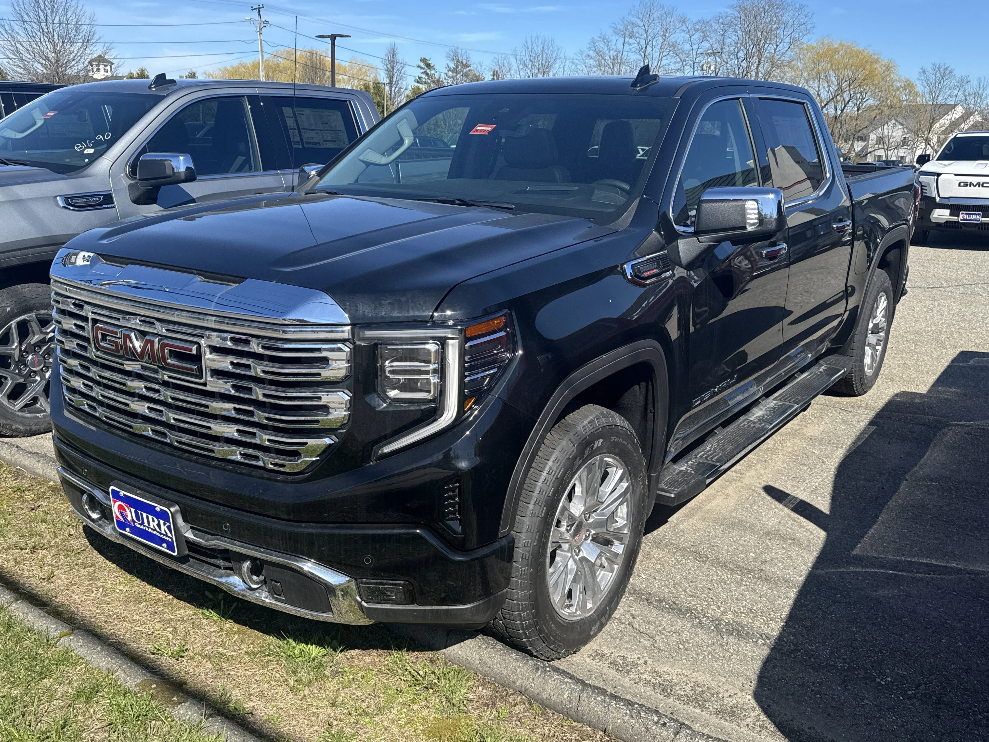 2026 GMC Sierra 4WD Crew Cab Short Box Denali's photo