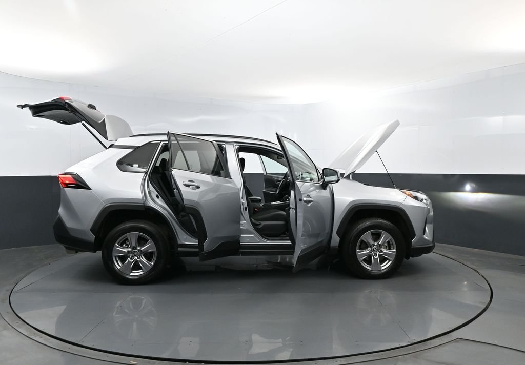 Used 2025 Silver Toyota XLE image 29