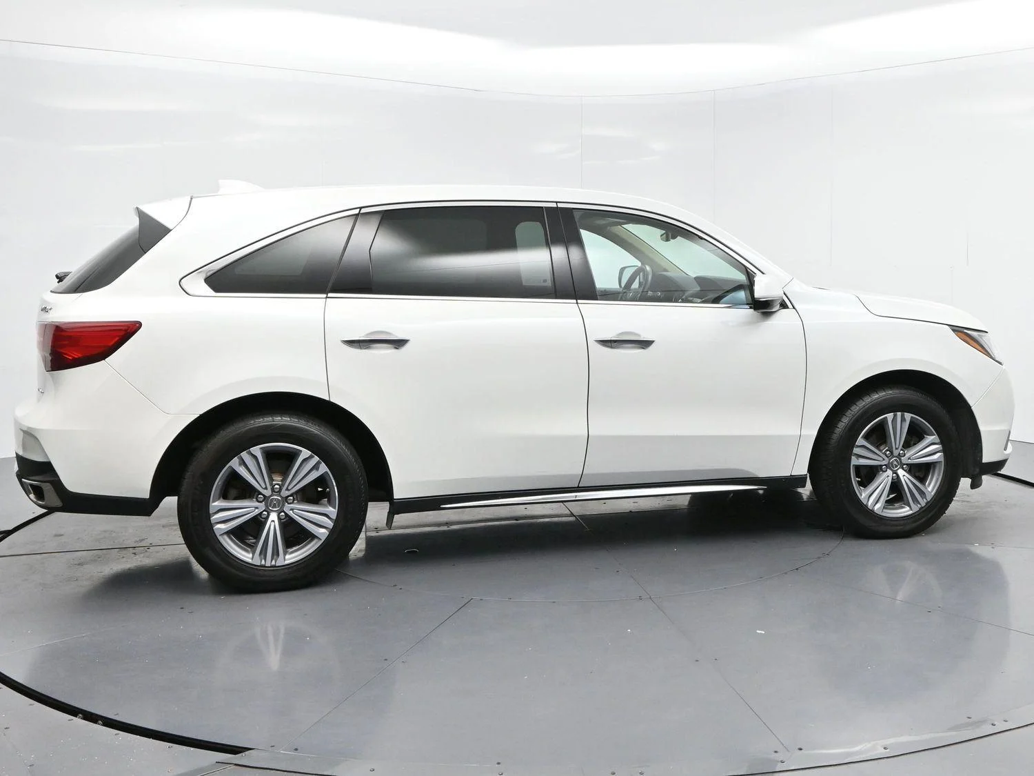 Used 2020 Platinum White Pearl Acura SH-AWD image 8
