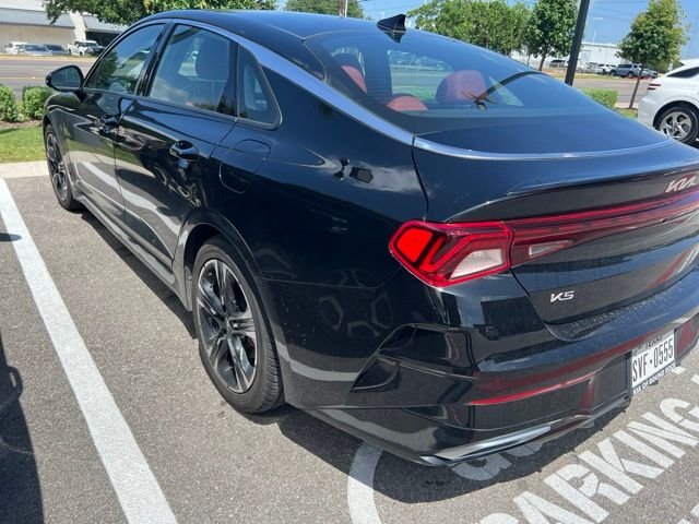Used 2023 Black Kia GT-Line image 2