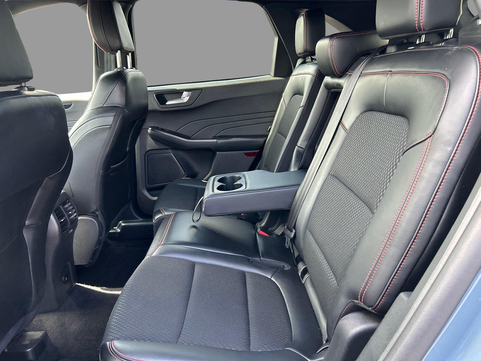 Used 2025 Vapor Blue Ford ST-Line image 33