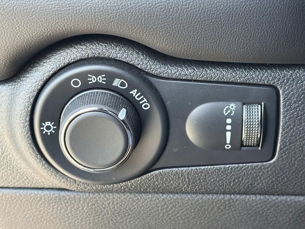 Used 2024 Red Dodge R/T Plus image 31