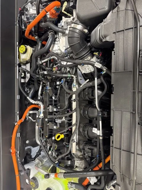 New 2026 Oxford White Ford XL image 9